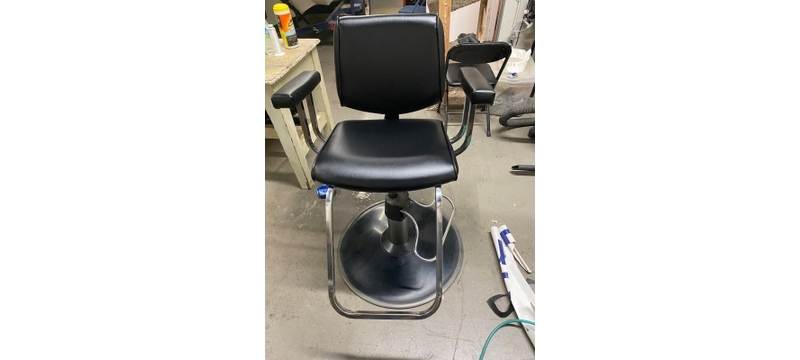 barber_chair_aftr_01